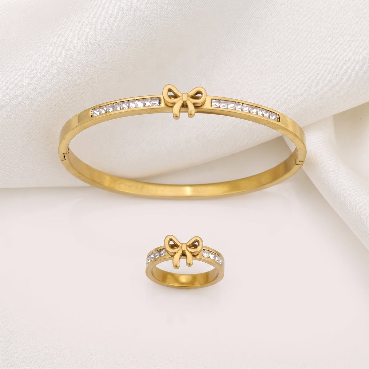 Bow Charm Crystal Golden Bangle & Ring Set