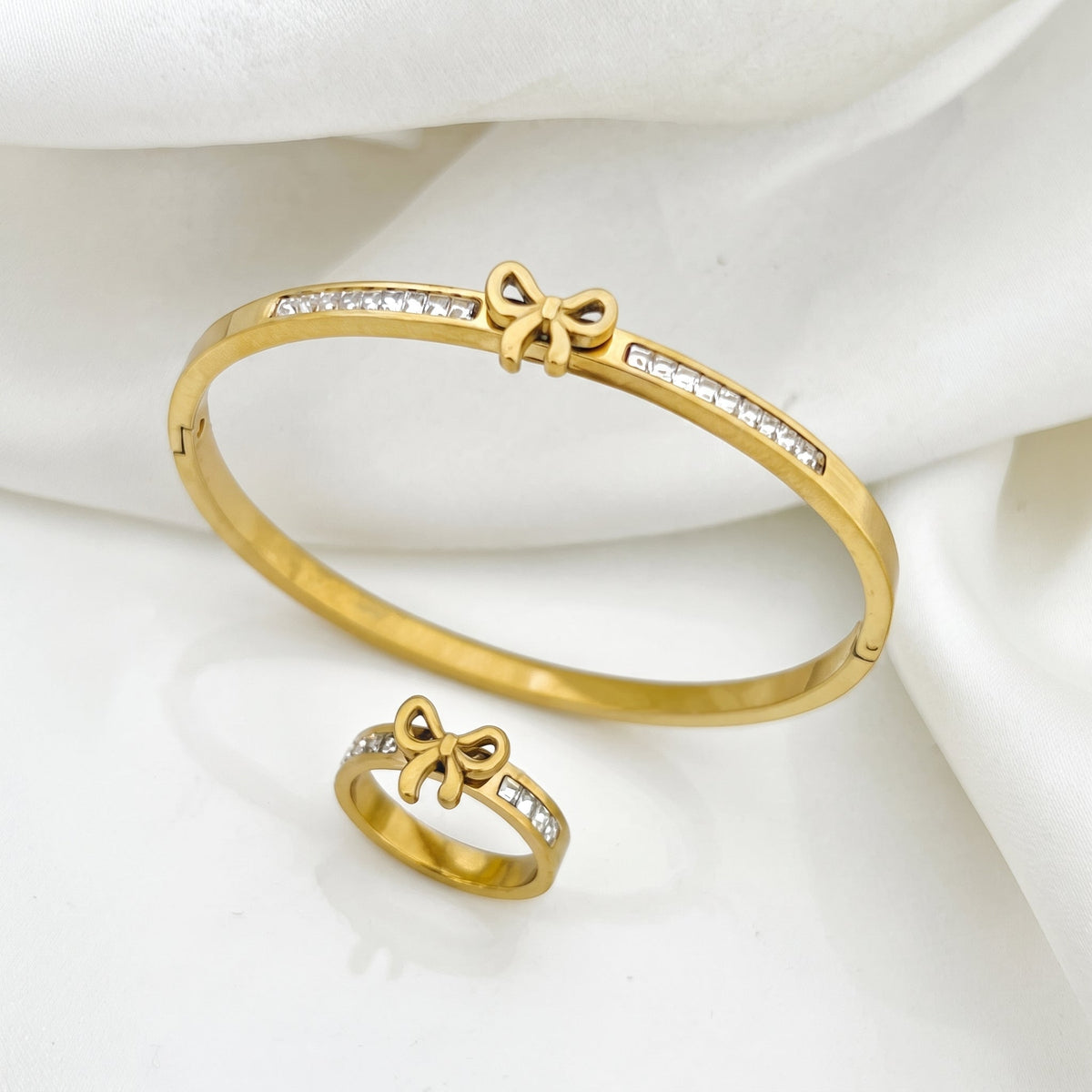 Bow Charm Crystal Golden Bangle & Ring Set
